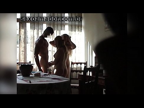 ❤️ ਸੈਕਸ ਦੋਸਤ ਇੱਕ ਵਿਸ਼ਾਲ ਆਦਮੀ ਅਤੇ ਉਸਦੇ ਨਾਲ ਇੱਕ ਤਿੱਕੜੀ ਨੂੰ ਸੱਦਾ ਦਿੰਦੇ ਹਨ ❤️  ਸੈਕਸ  ❌️